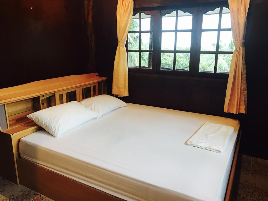 Queen Room with Sea View
