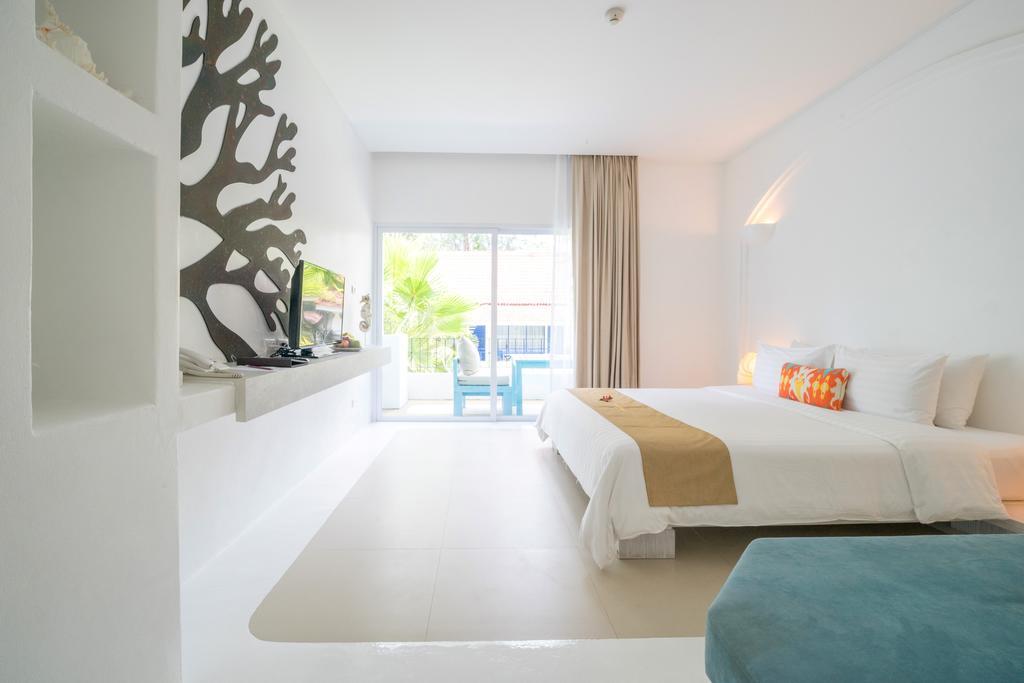 Deluxe Double Room Garden View