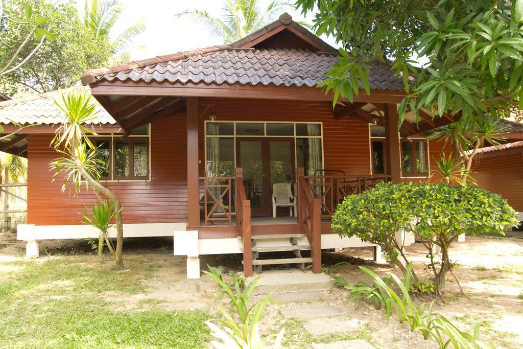 Superior Two-Bedroom Bungalow Garden View,1589536784:JPEG