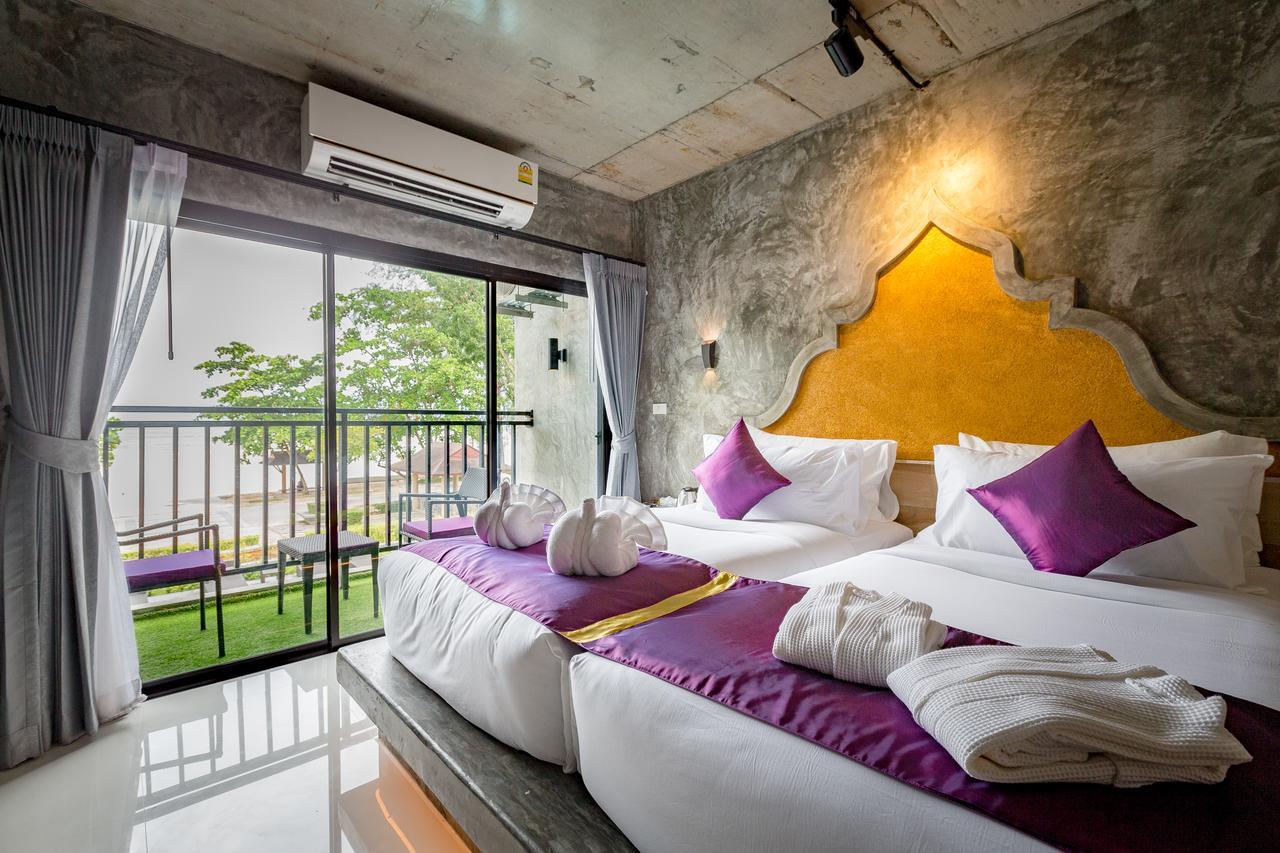 Deluxe Double or Twin Room with Sea View,528692331:JPEG