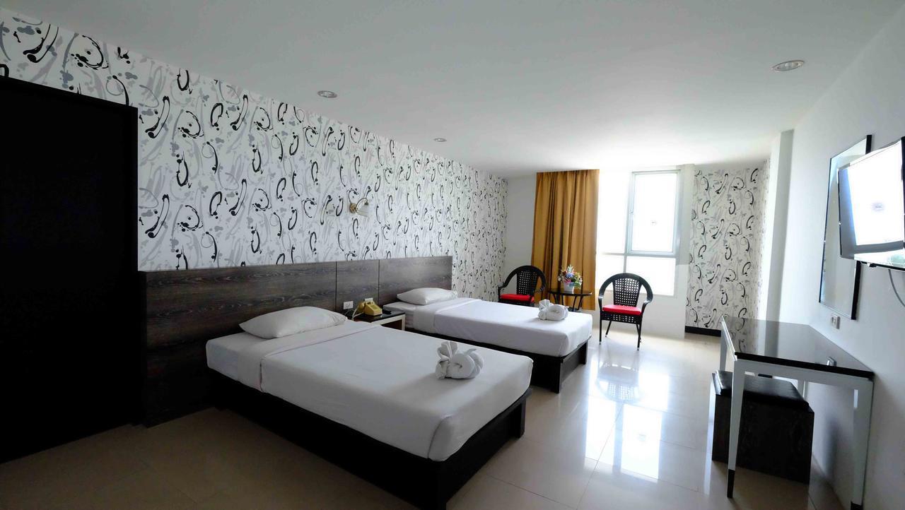 Deluxe Room City View