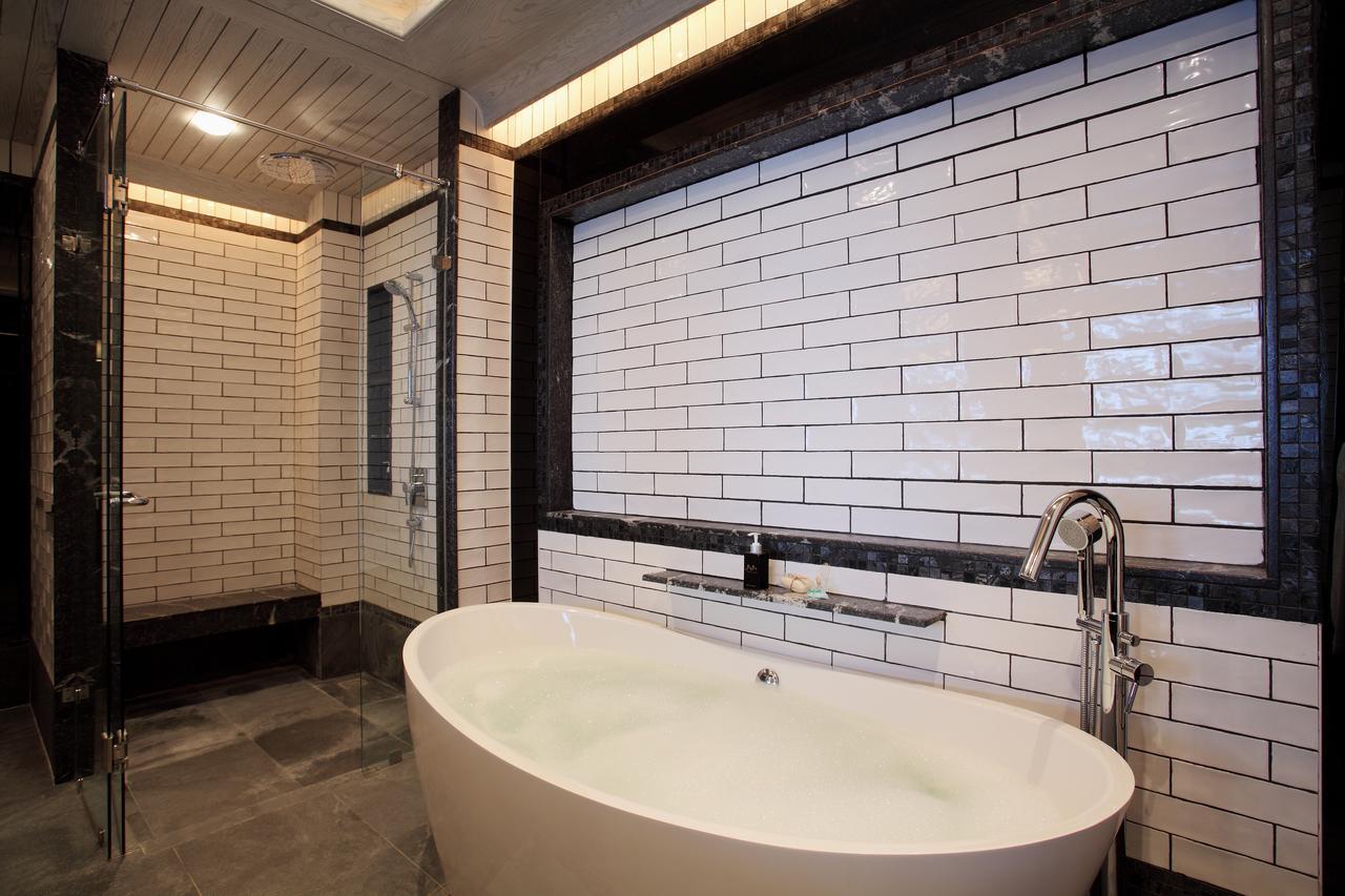 Baba Suite