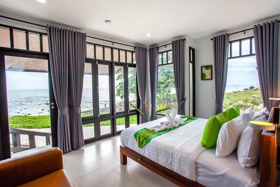 Villa Beach Front