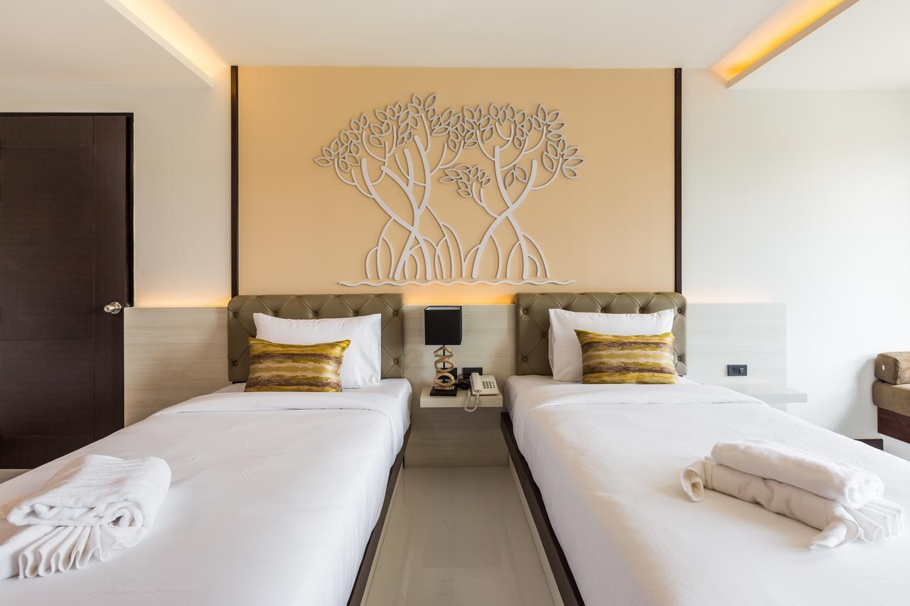 Deluxe Twin Room Pool View