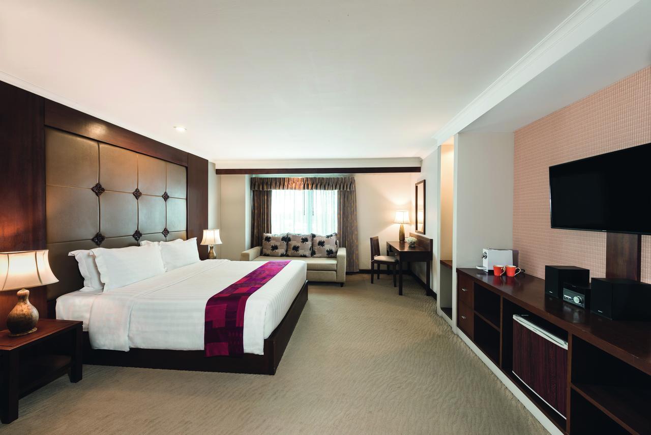 Premium King Room,545973774:JPEG