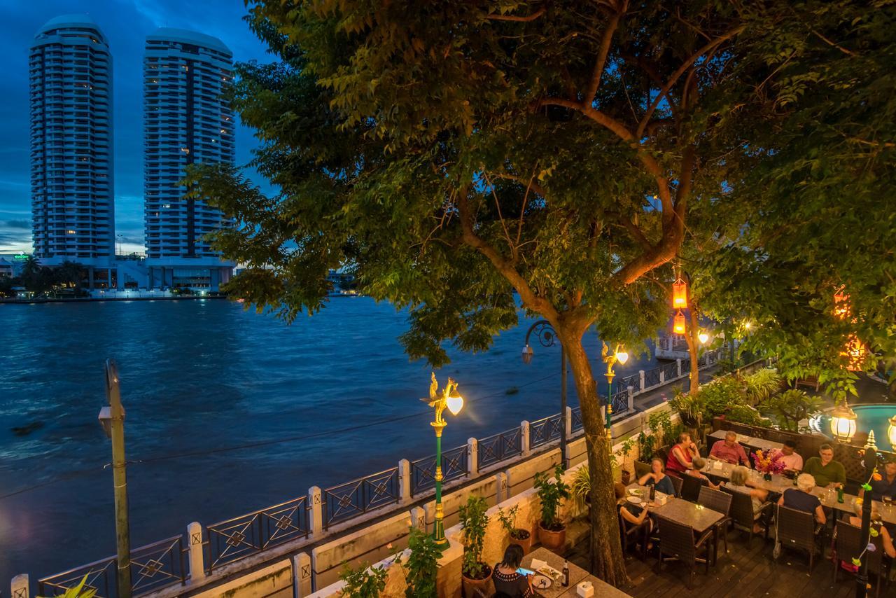 Deluxe Doppelzimmer mit Balkon und Flussblick