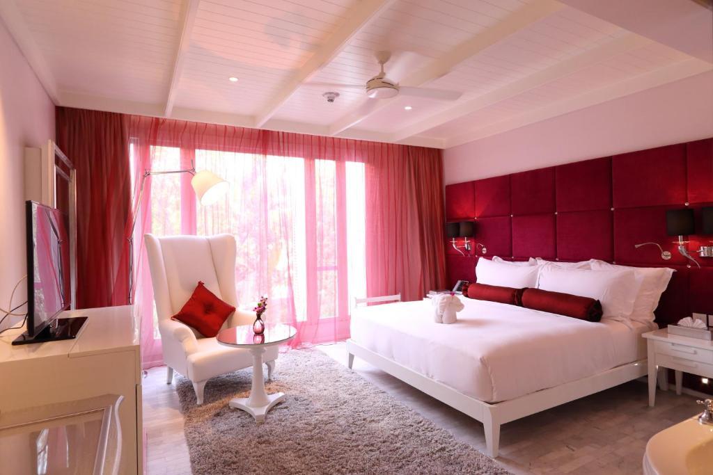 Deluxe Room King bed (1King Bed)
