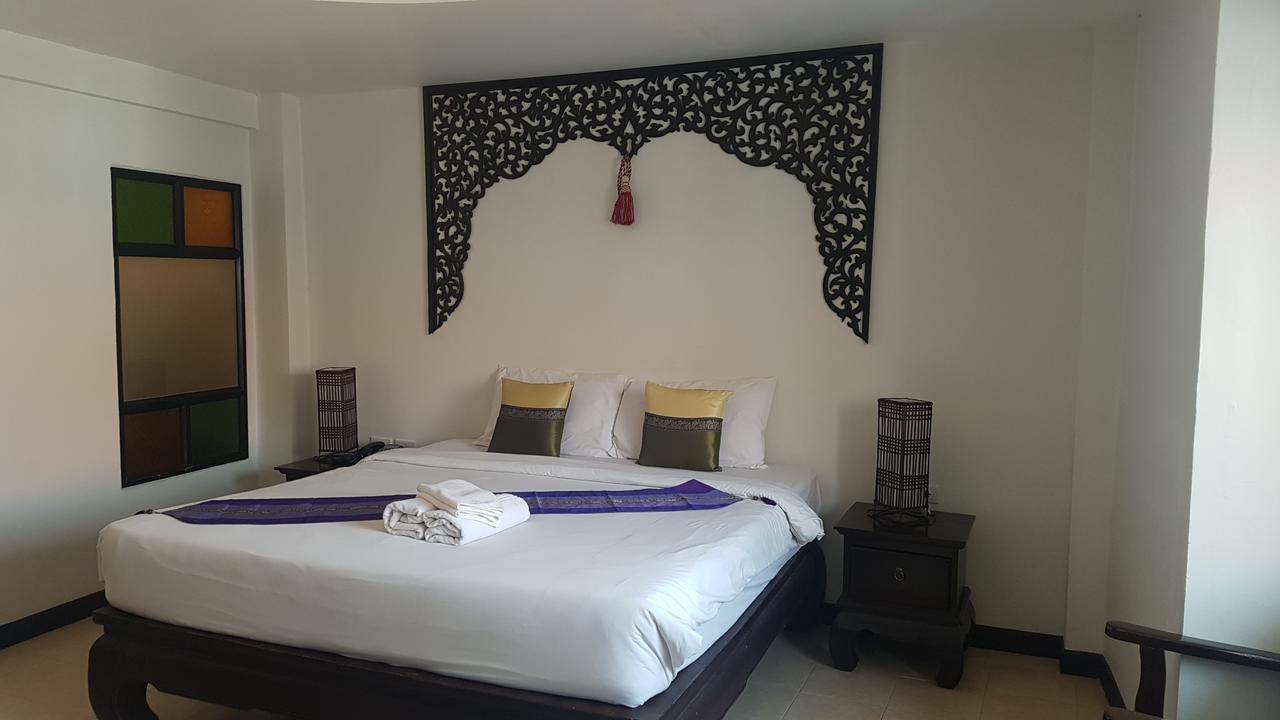 Deluxe Double Room,168491559:JPEG