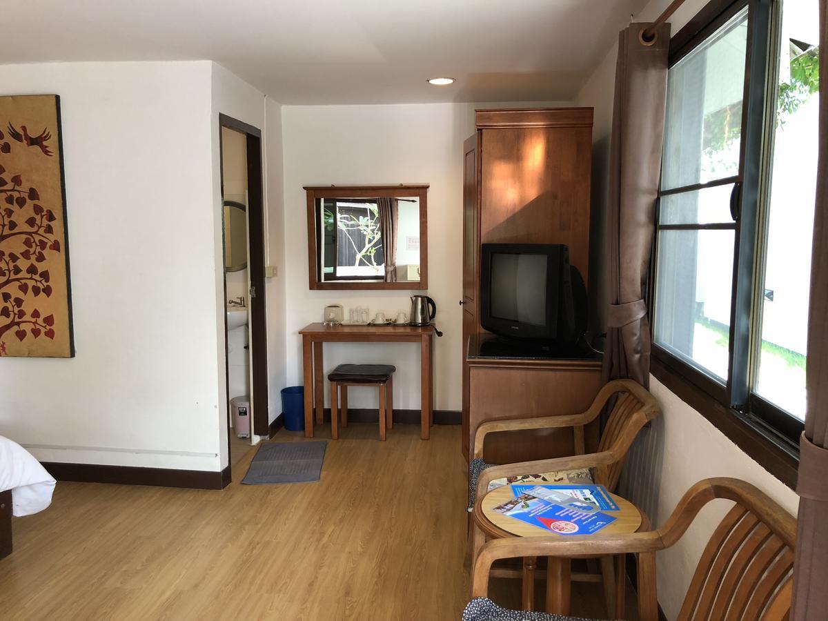 Standard Bungalow Double Bed