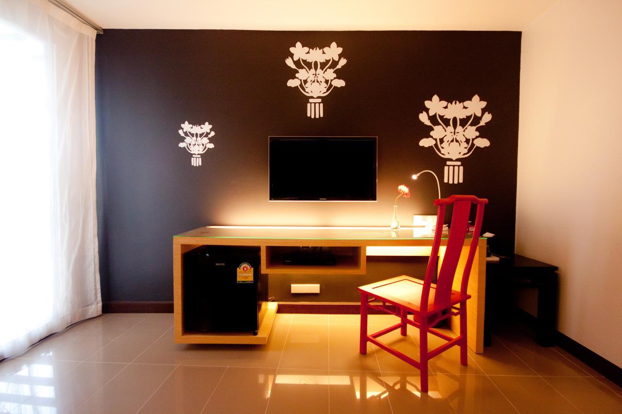 Studio Mai Gold China