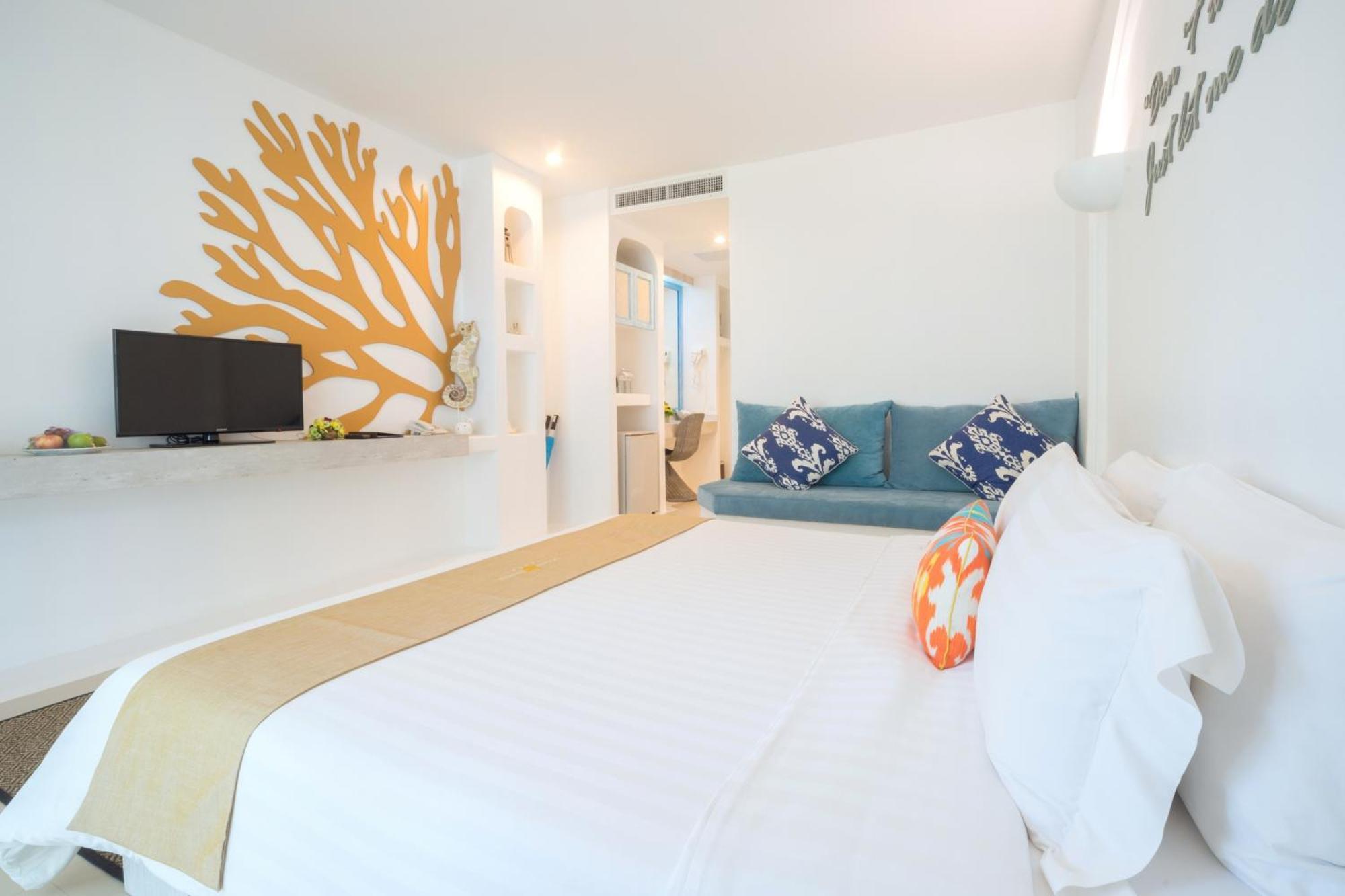 Luxury Suite Spa Bath