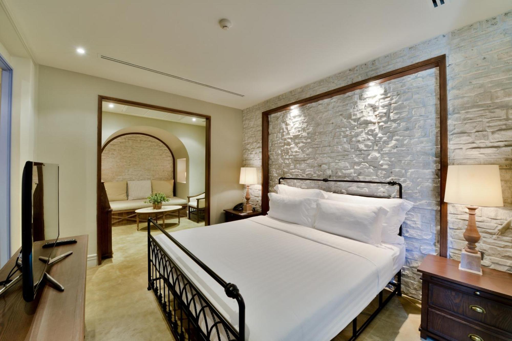 Deluxe High Garden,1209192715:JPEG