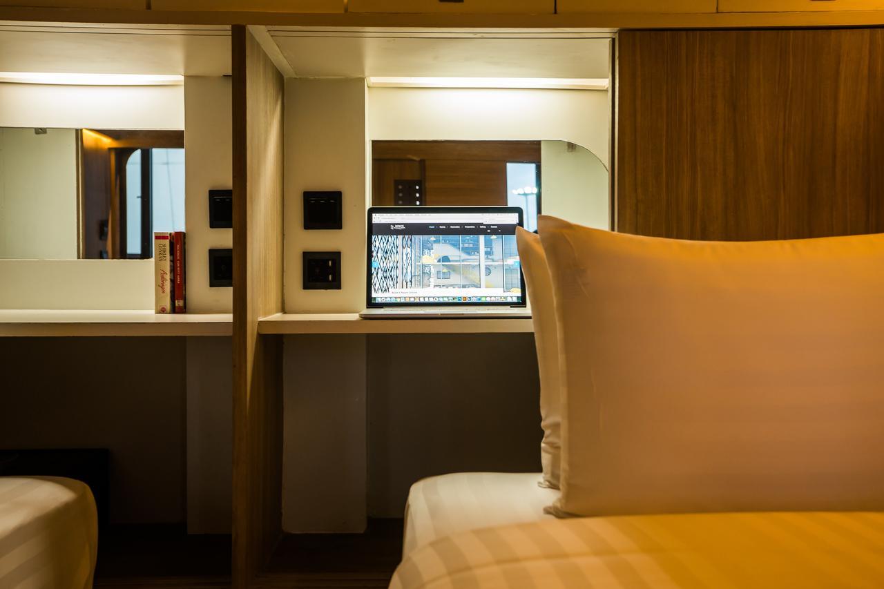 Capsule Suite