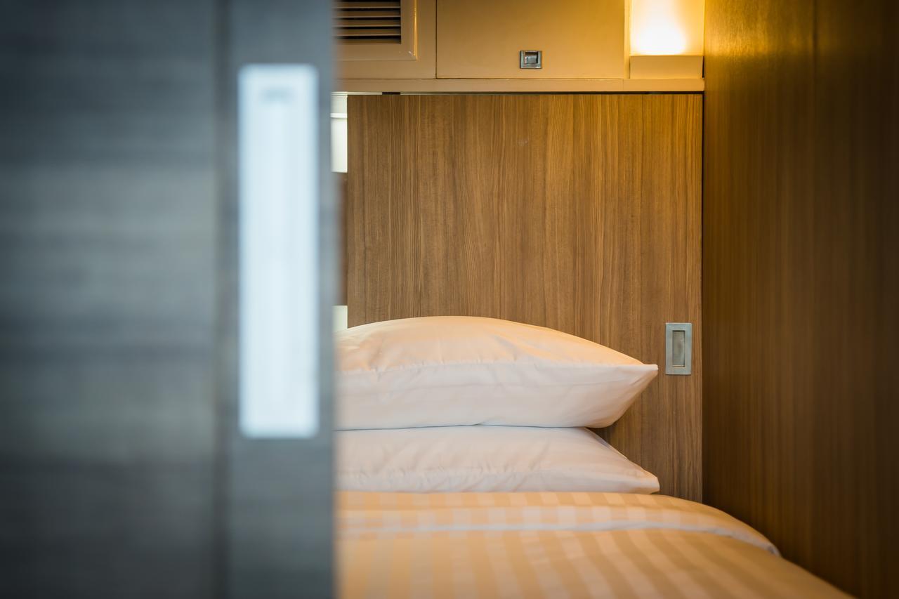 Capsule Suite