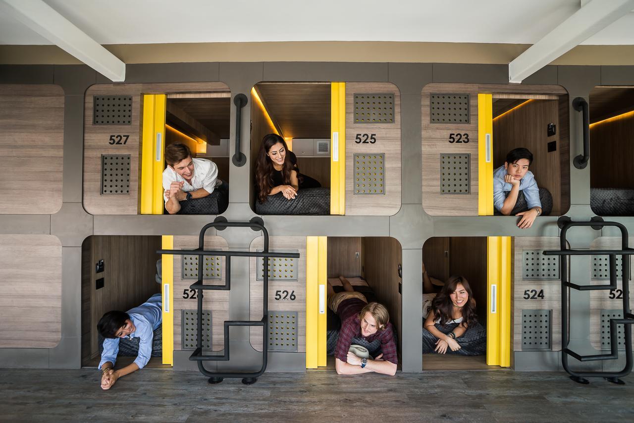 Capsule Suite