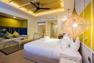 Sea Fan Deluxe Double or Twin Room