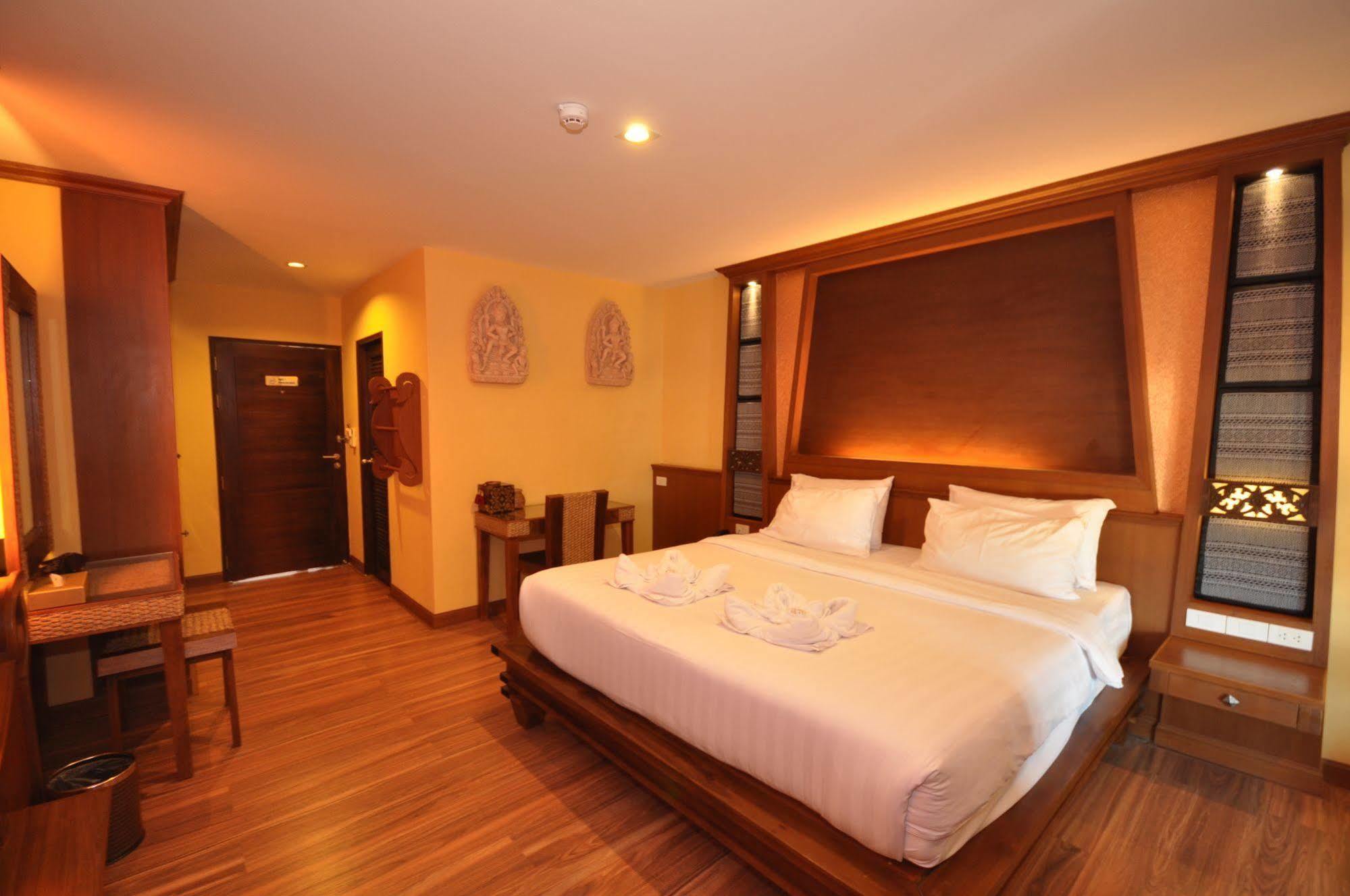 Superior Partial Seaview Double Room
