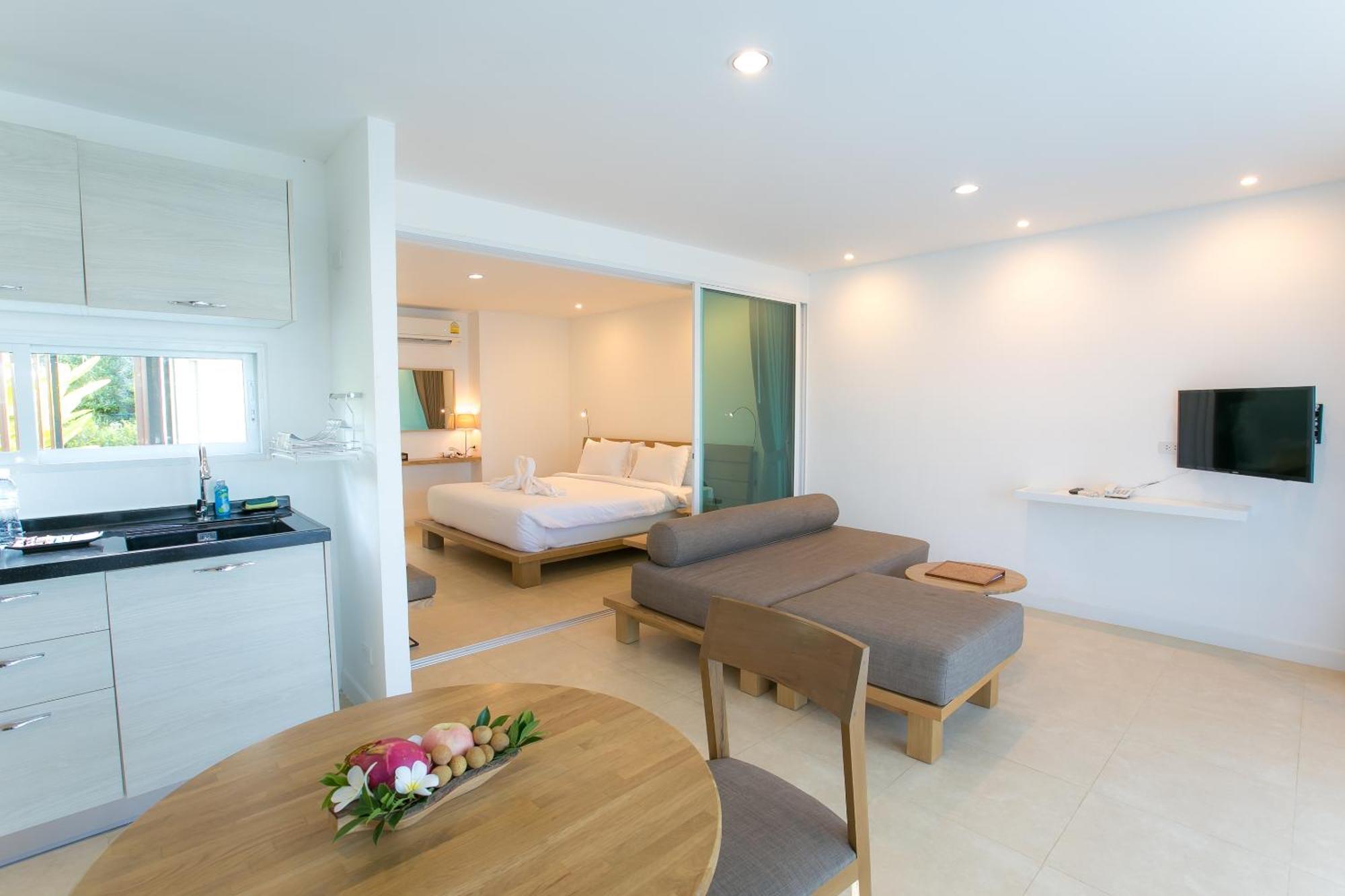 Hill Suite Kitchen