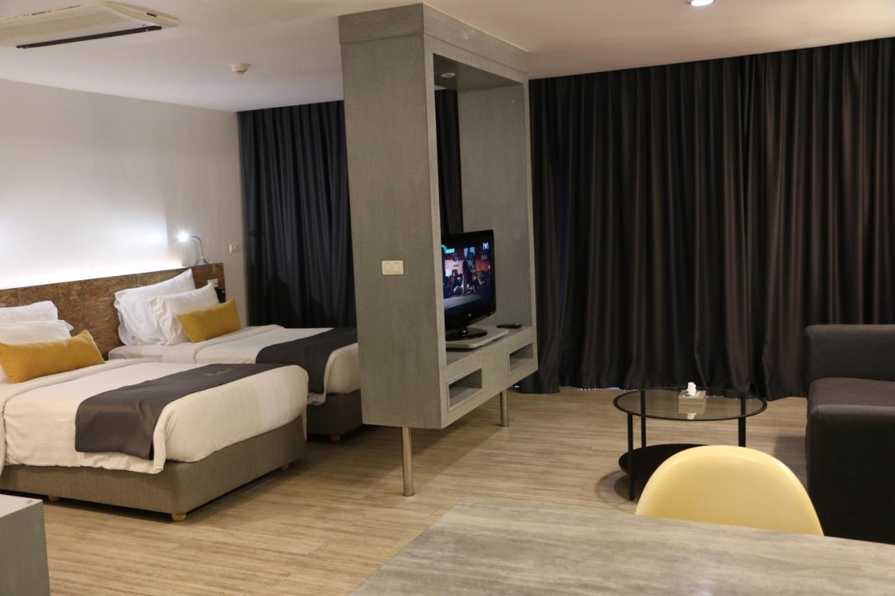 Junior Suite mit 2 Einzelbetten und Balkon