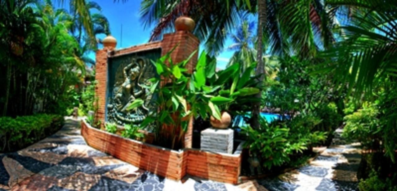 Superior Bungalow Garden View