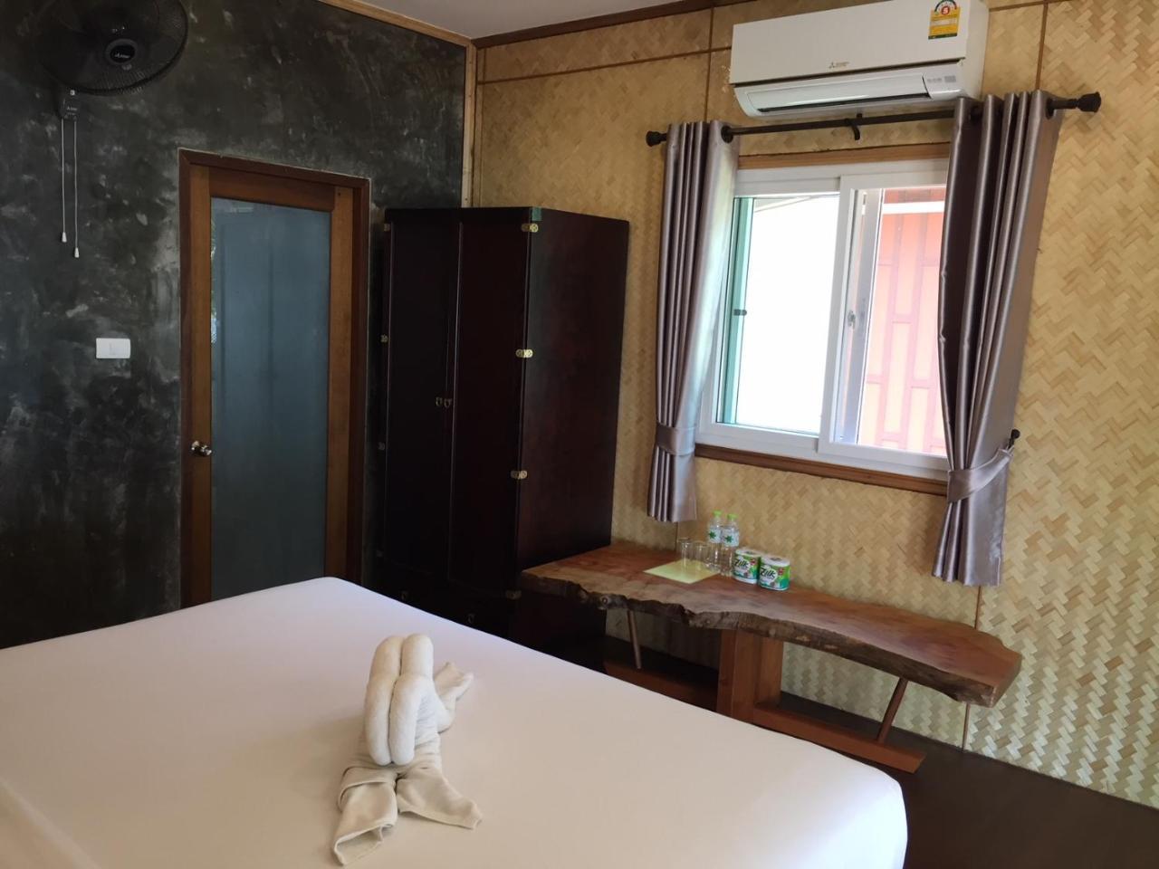 SALA Bungalow Sea View