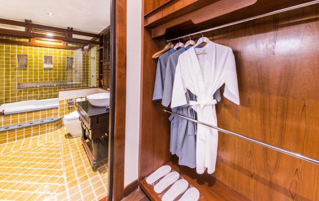 Grand Family Suite Balcony