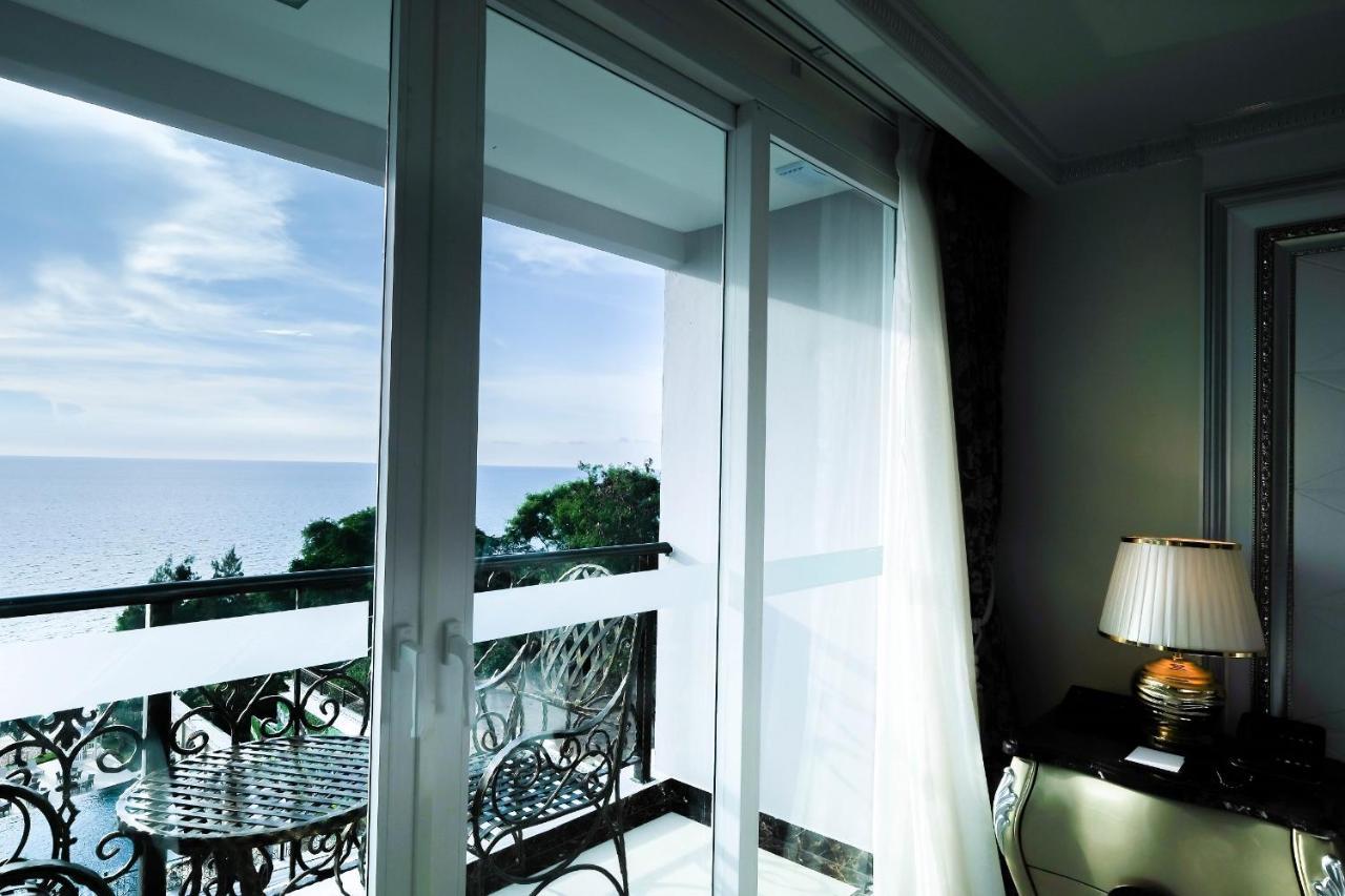 Deluxe Sea View