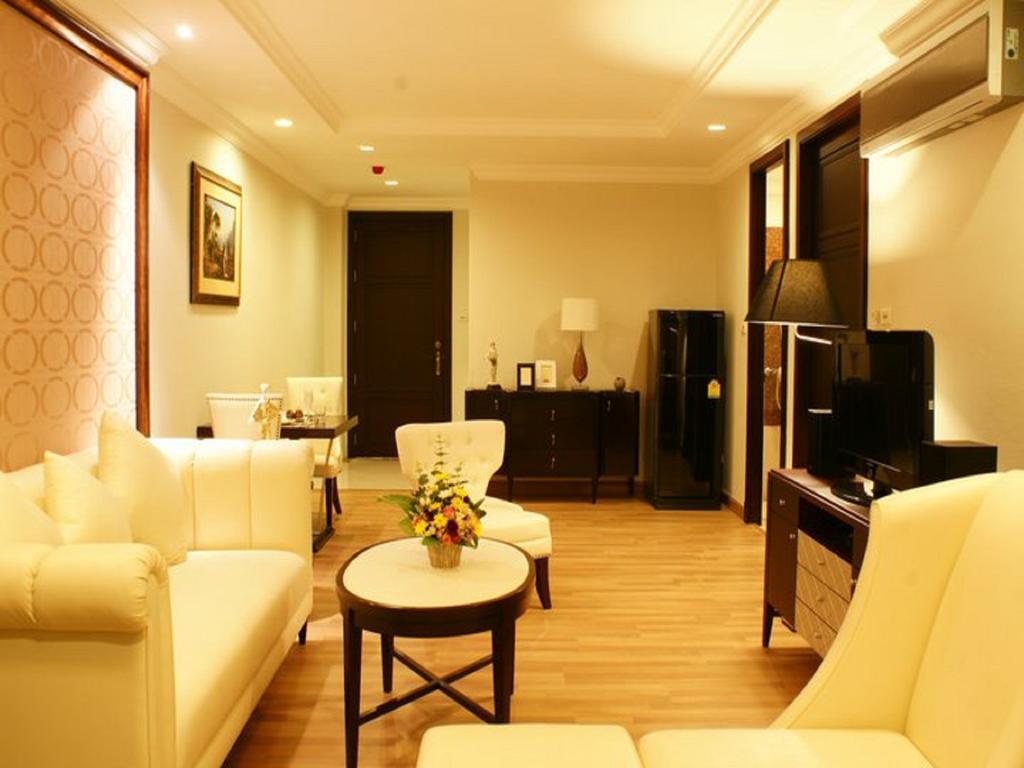 Two-Bedroom Suite