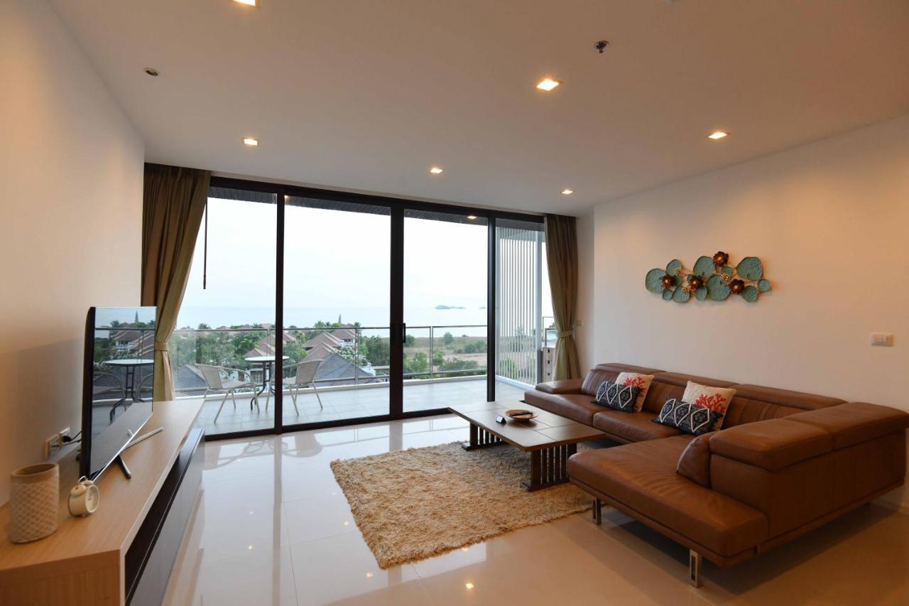 Two-Bedroom Suite with Sea View