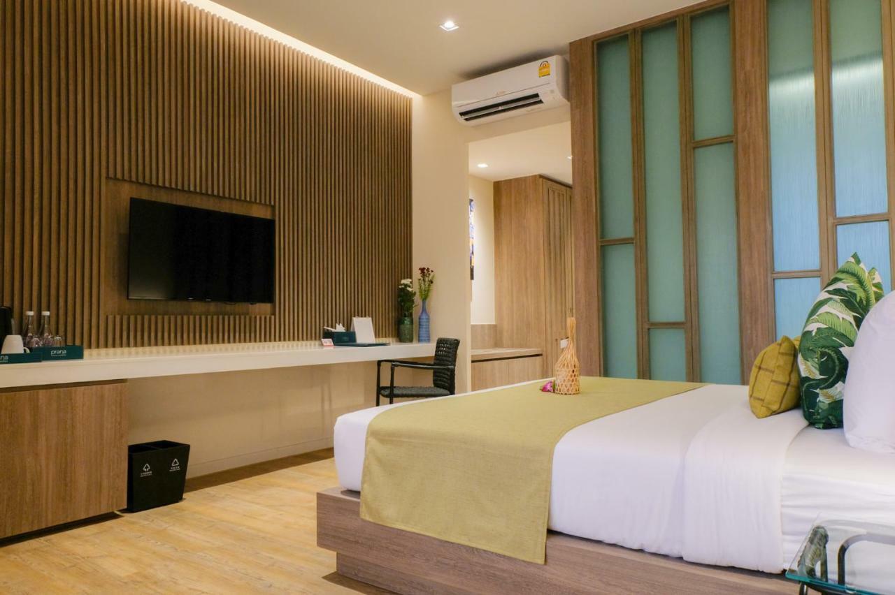 Adjoining King rooms plunge pool,784048704:JPEG