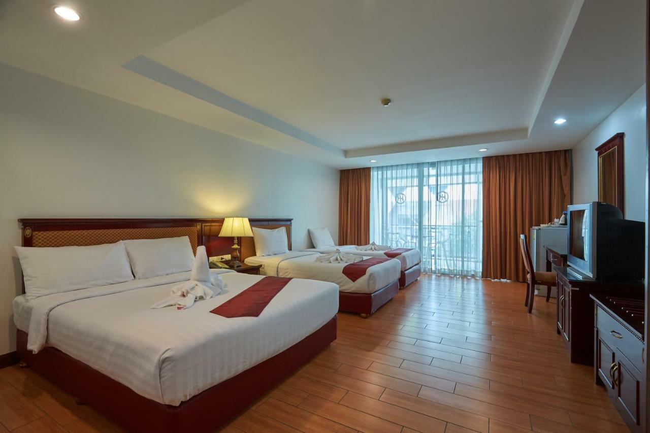 Super Deluxe Room