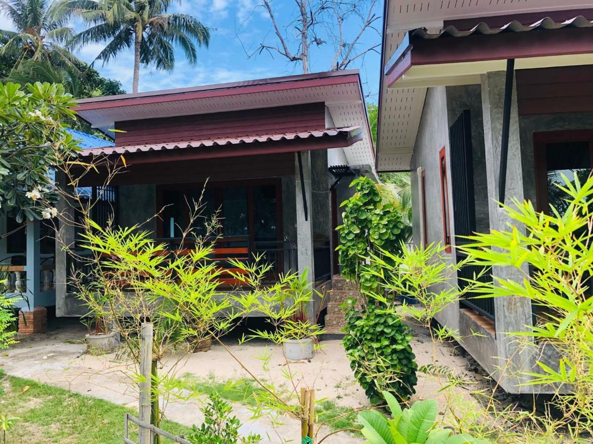 Deluxe Double Room Garden View