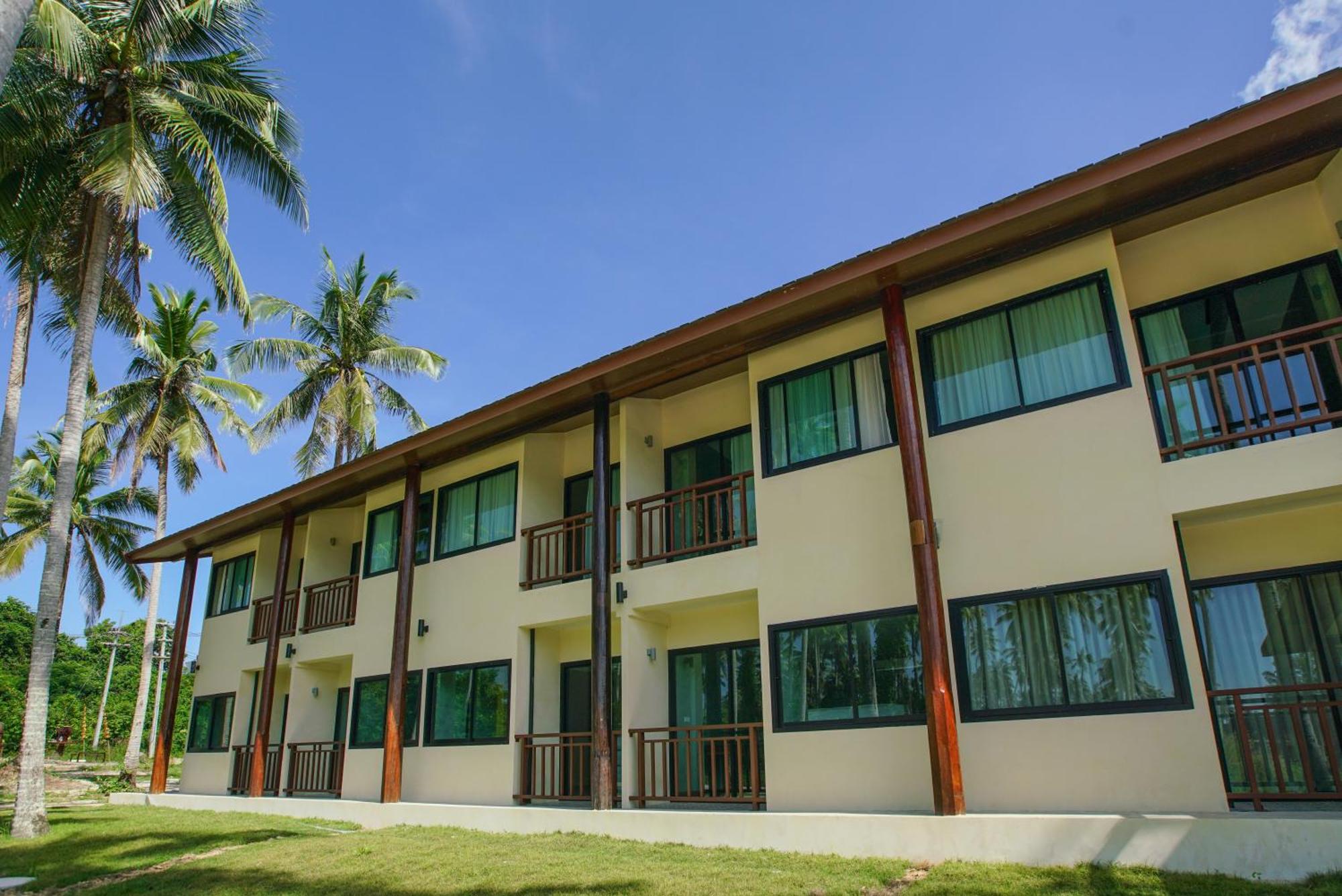 Superior Twin Room Garden View