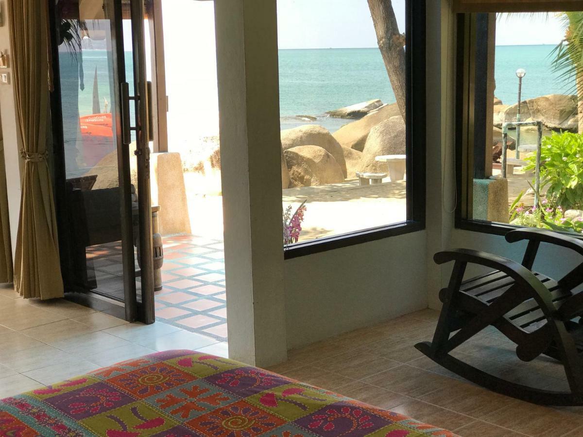 Bungalow Beach Front