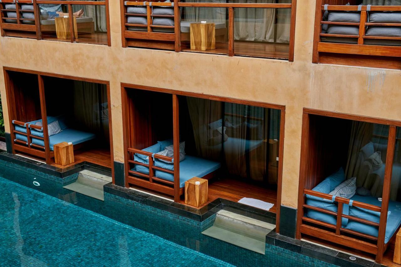 Deluxe Double Room Pool Access