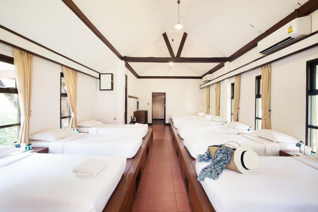 Baan Rom Mai