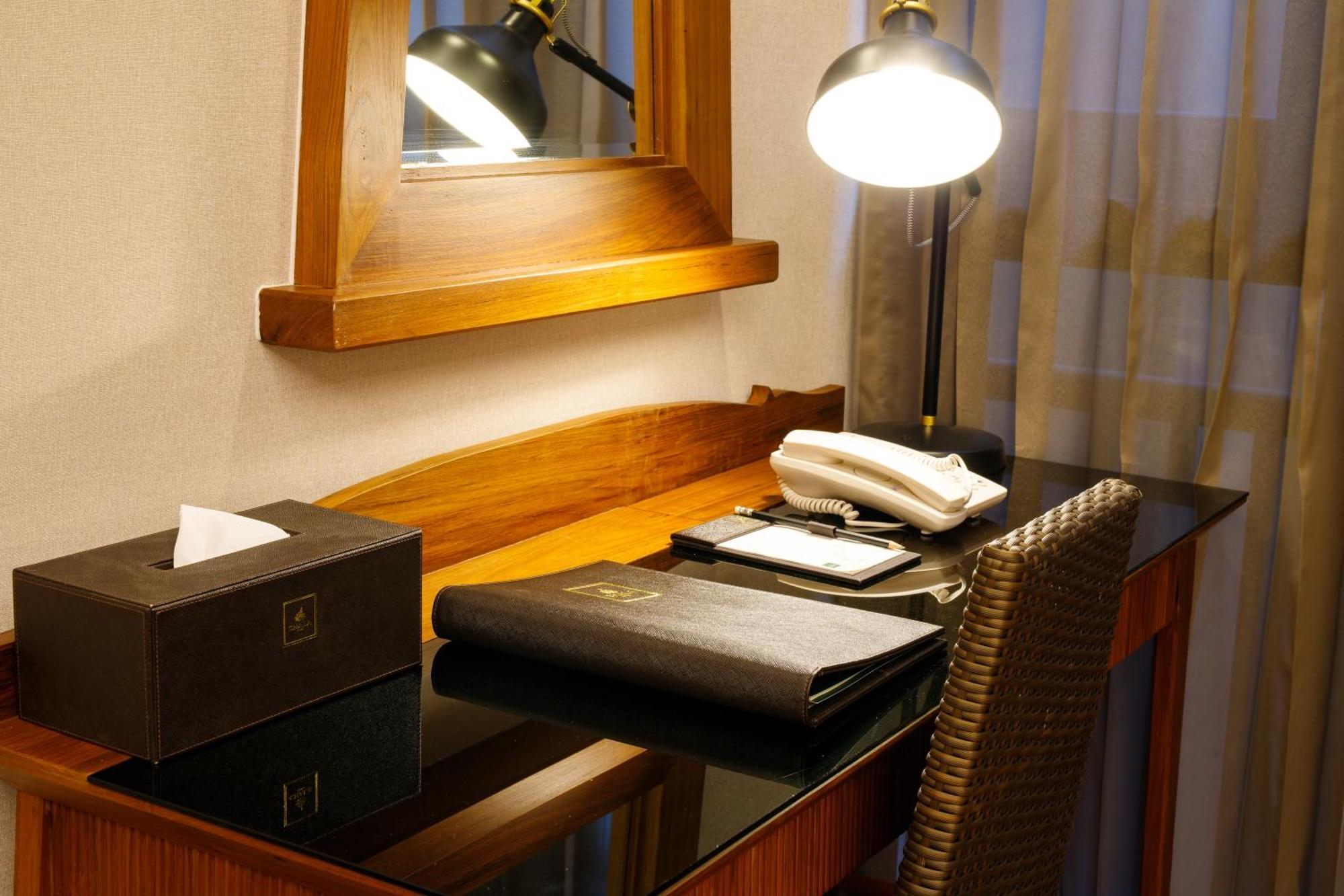 Superior Double Room,909708391:JPEG