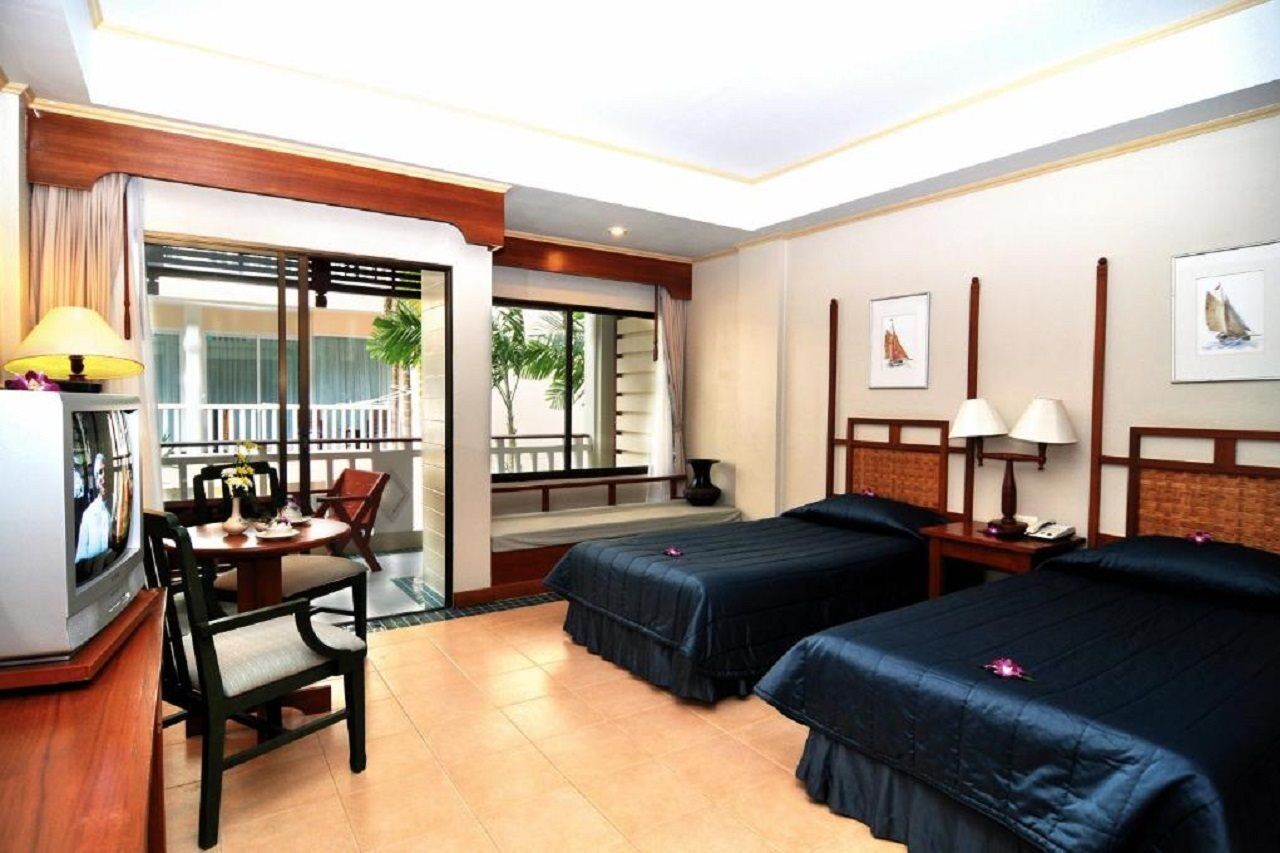 Deluxe Double or Twin Room
