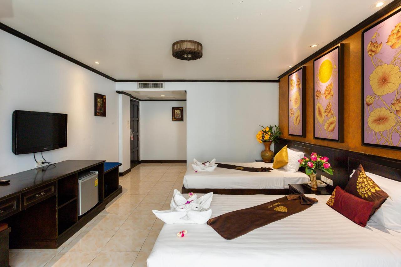 Deluxe Twin Room