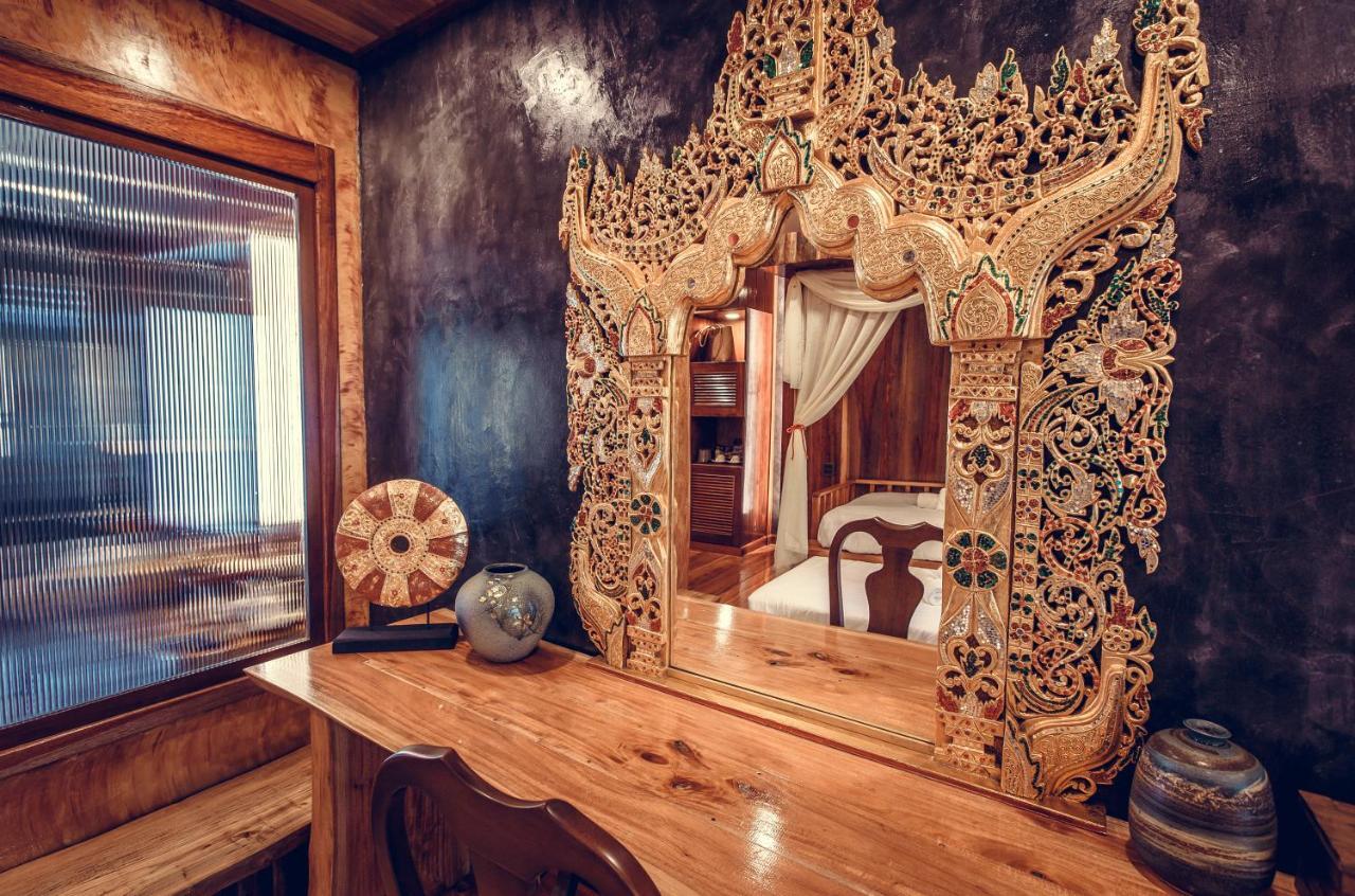 PhuPha Family Room