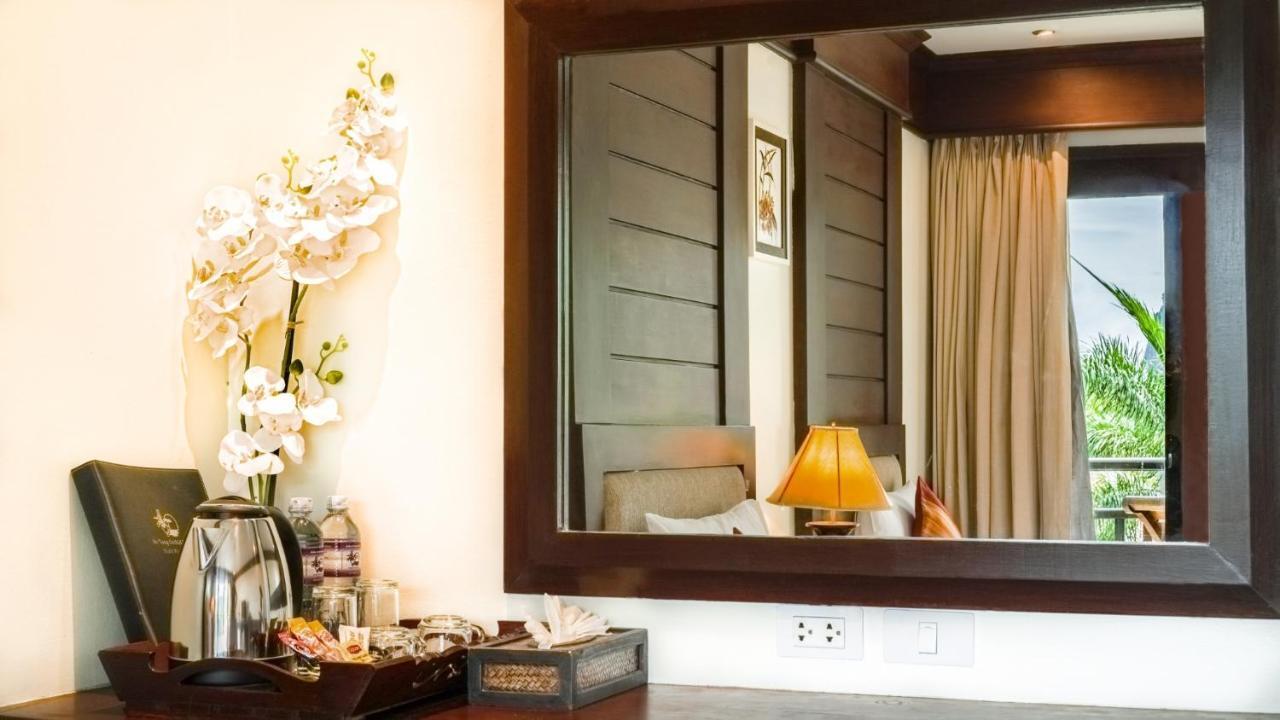 Grand Deluxe Double or Twin Room Pool View