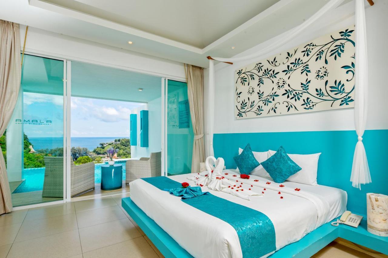 Grand Seaview Pool Suite