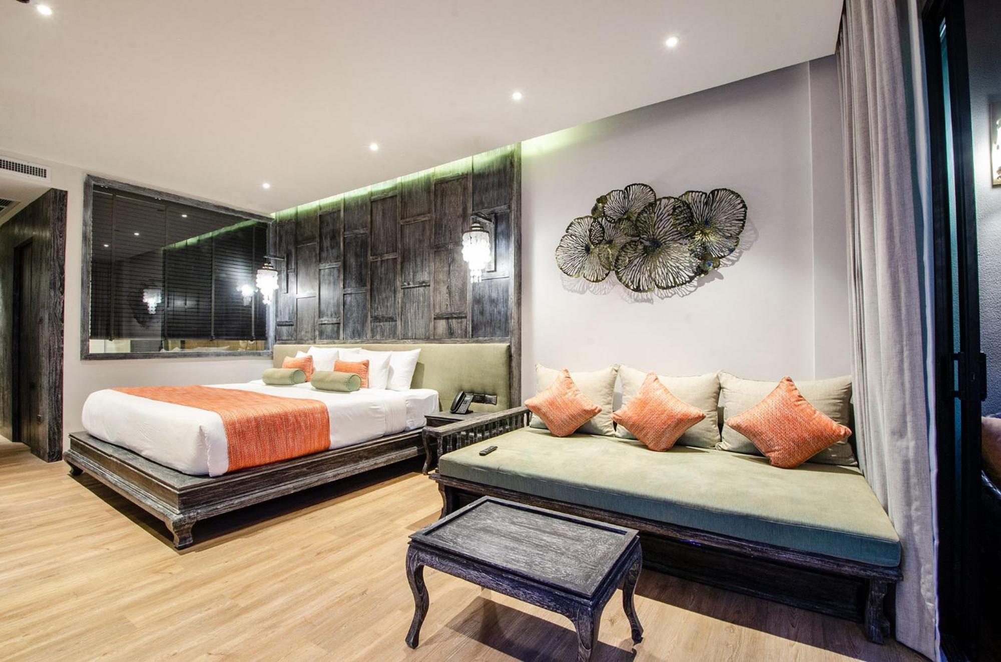 Deluxe Double or Twin Room Pool Access