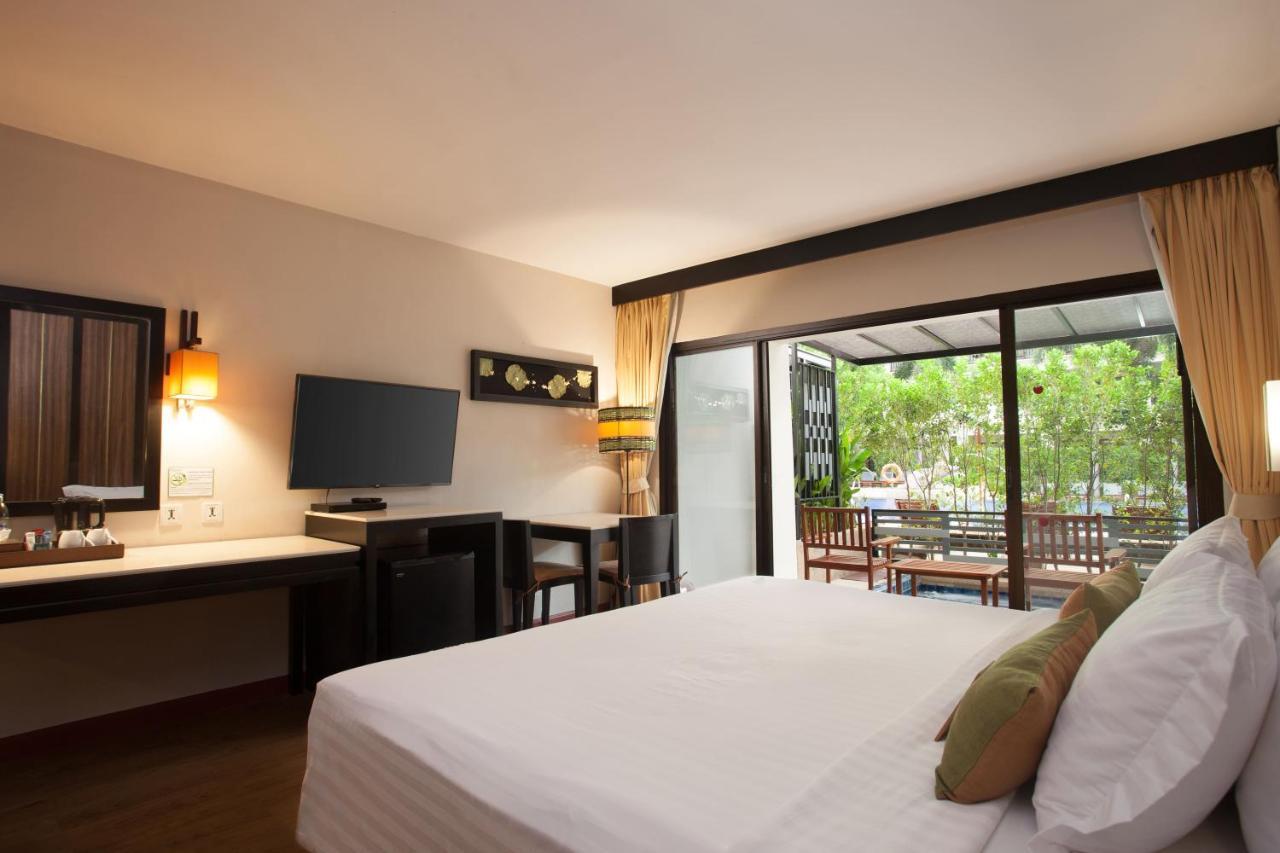 Deluxe Double or Twin Room Spa Bath