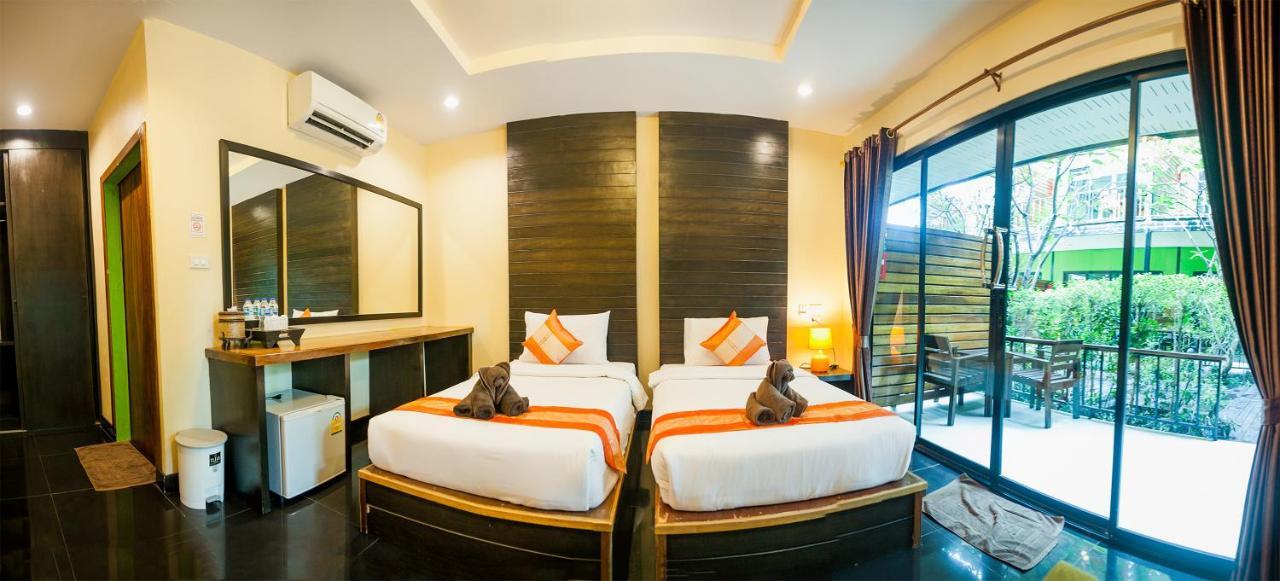 Deluxe Twin Room