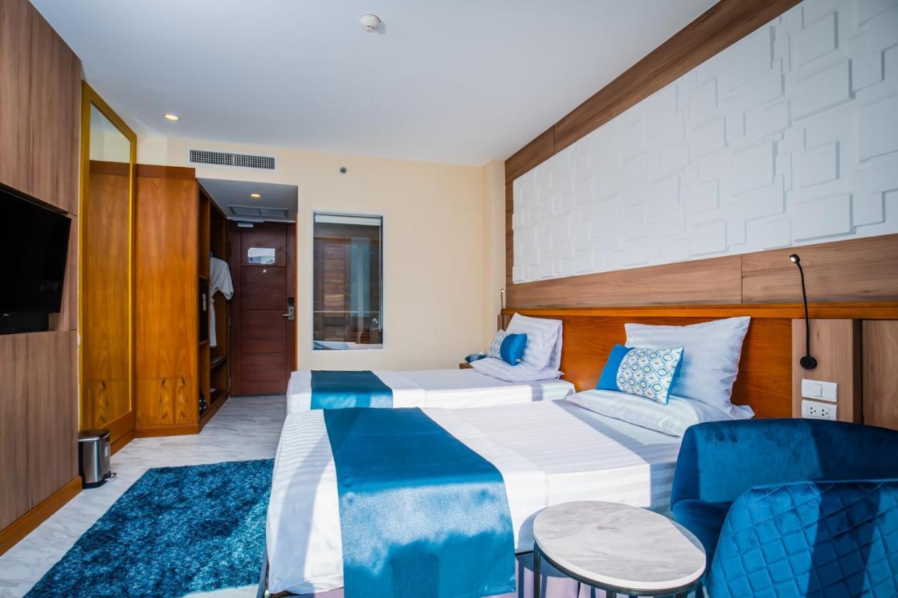 Standard Twin Room Balcony