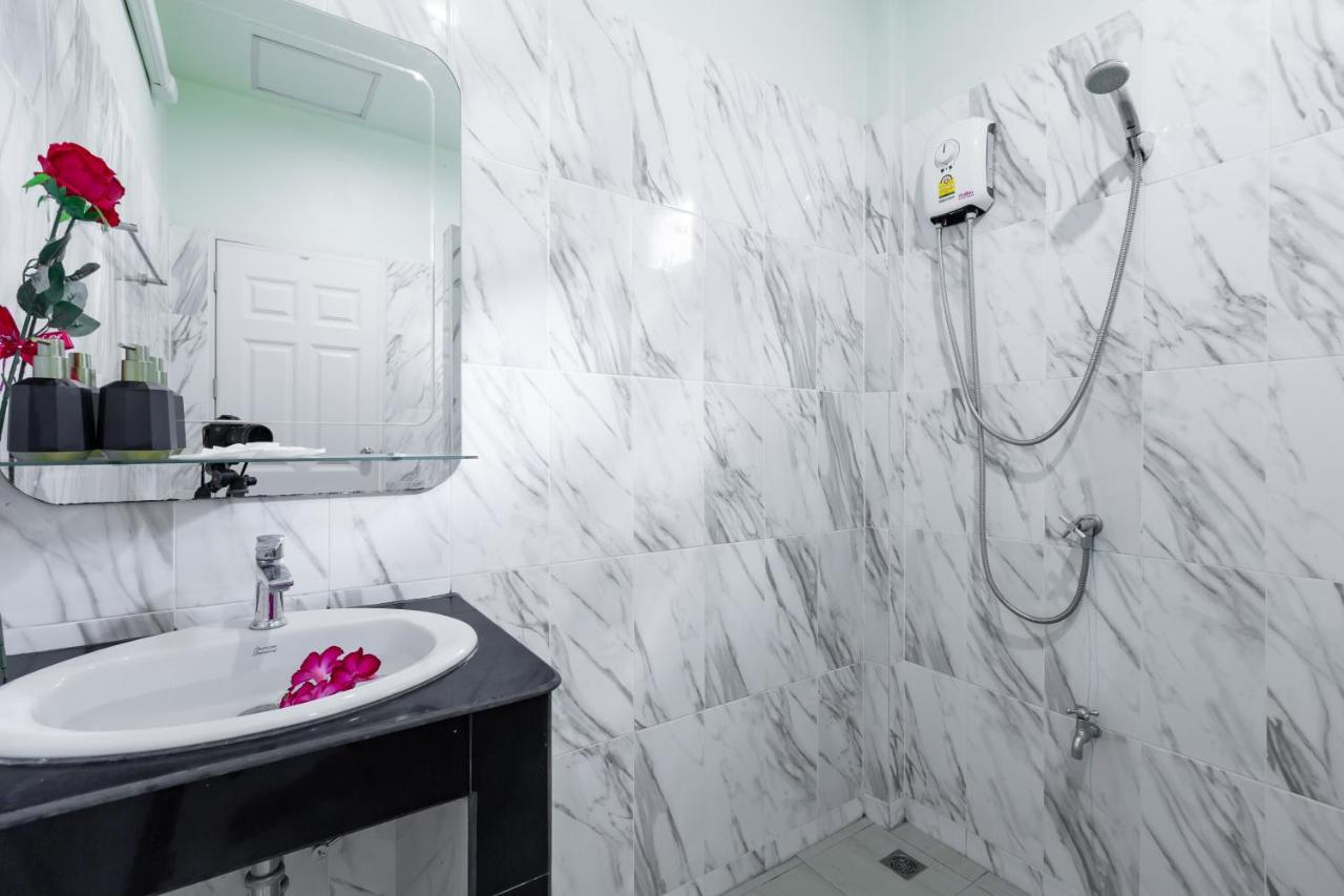 Double Room with Garden View,949346932:JPEG