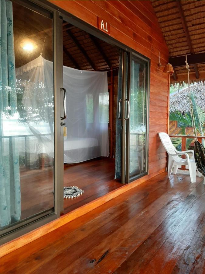 Bungalow - Beach Front