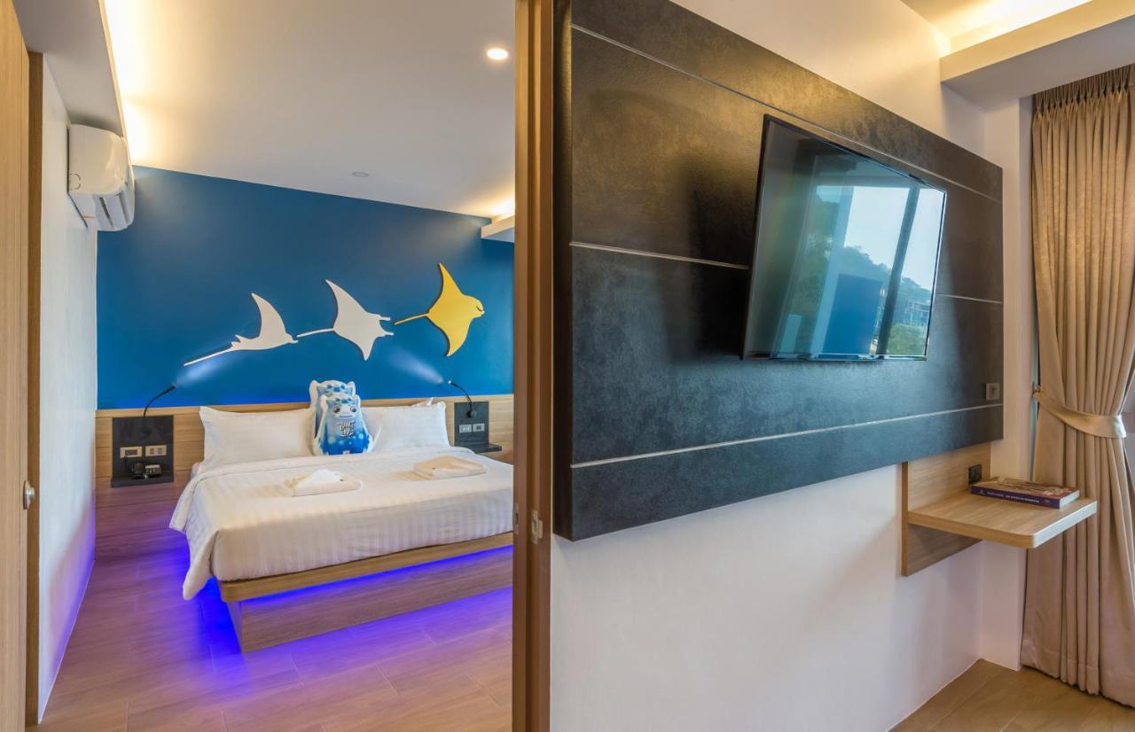 Family Room Terrace