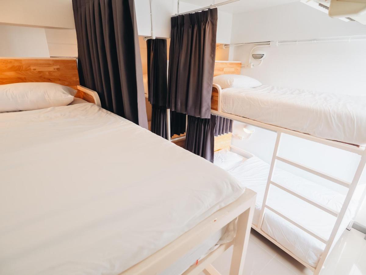 6-Bed Mixed Dormitory Room